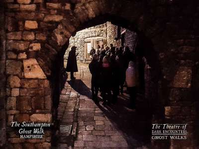 https://ghost-walks.com/images/GW_Southampton_Tours_4x3_v2.jpg