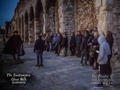 https://ghost-walks.com/images/GW_Southampton_Tours_4x3_v6.jpg