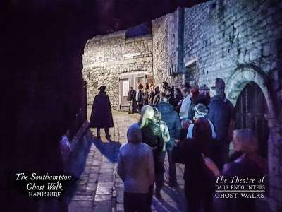 https://ghost-walks.com/images/GW_Southampton_Tours_4x3_v8.jpg